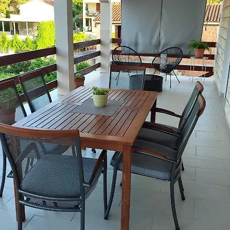 Apartment Vjera